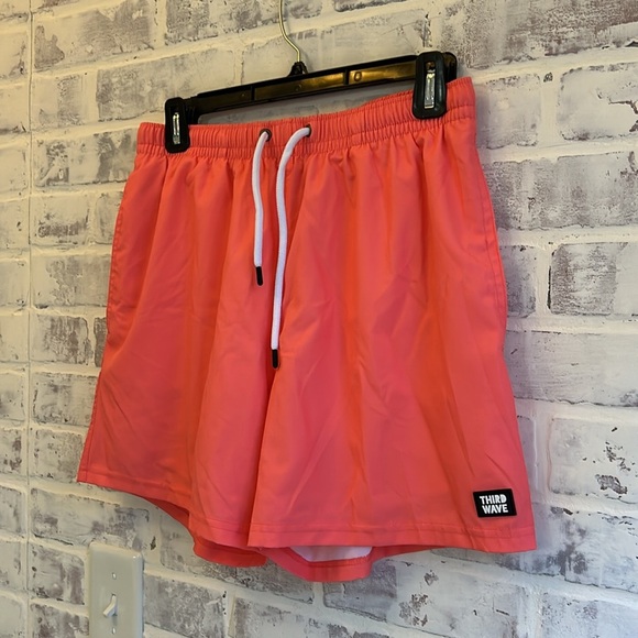 Third Wave Mens Compression Lined 5" Swim Trunks - Coral Pink Pocket Size Medium - Picture 4 of 9
